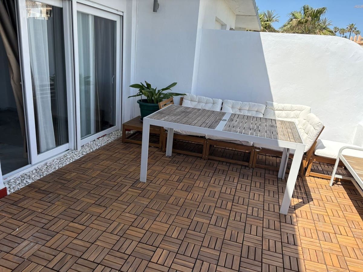 2 soveværelse Lejlighed til salg i Mijas Costa med garage - € 390.000 (Ref: 9770199)