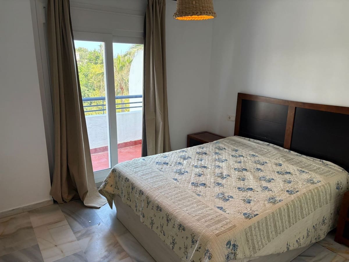 2 soveværelse Lejlighed til salg i Mijas Costa med garage - € 390.000 (Ref: 9770199)