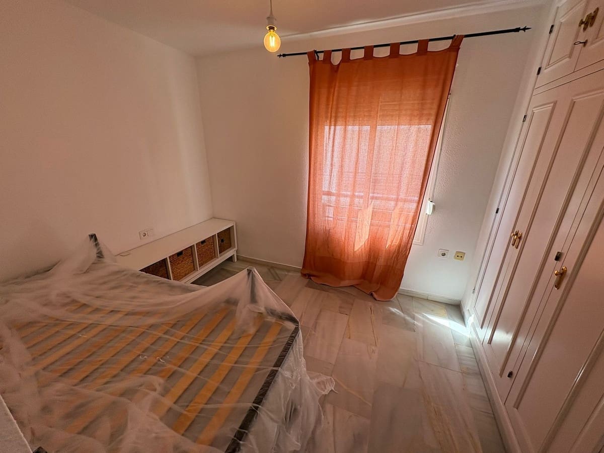 2 soveværelse Lejlighed til salg i Mijas Costa med garage - € 390.000 (Ref: 9770199)