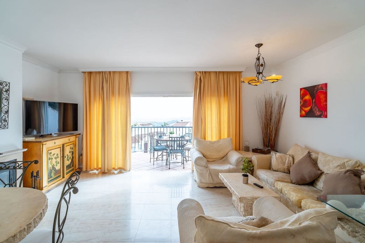 3 chambre Appartement à vendre à Mijas Costa avec piscine garage - 399 000 € (Ref: 9795616)