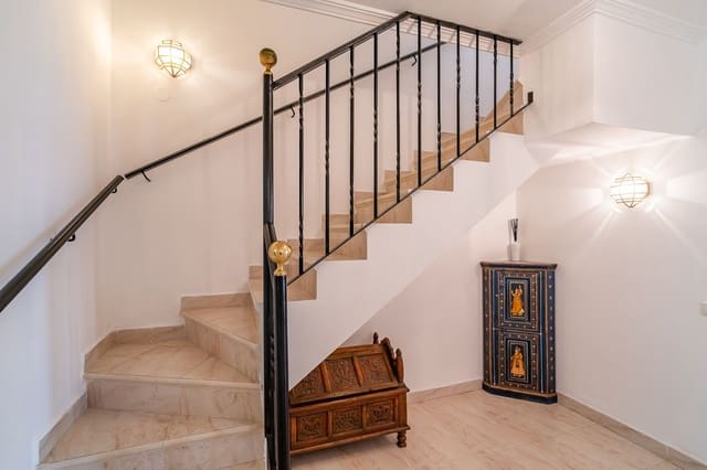 3 chambre Appartement à vendre à Mijas Costa, Mijas avec piscine garage - 399 000 € (Ref: 9795616)