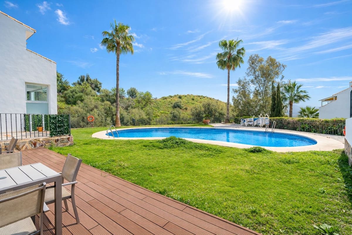 3 chambre Appartement à vendre à Mijas Costa avec piscine garage - 399 000 € (Ref: 9795616)
