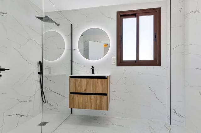 5 sypialnia Dom na sprzedaż w Bahia de Casares, Casares - 685 000 € (Ref: 9838674)