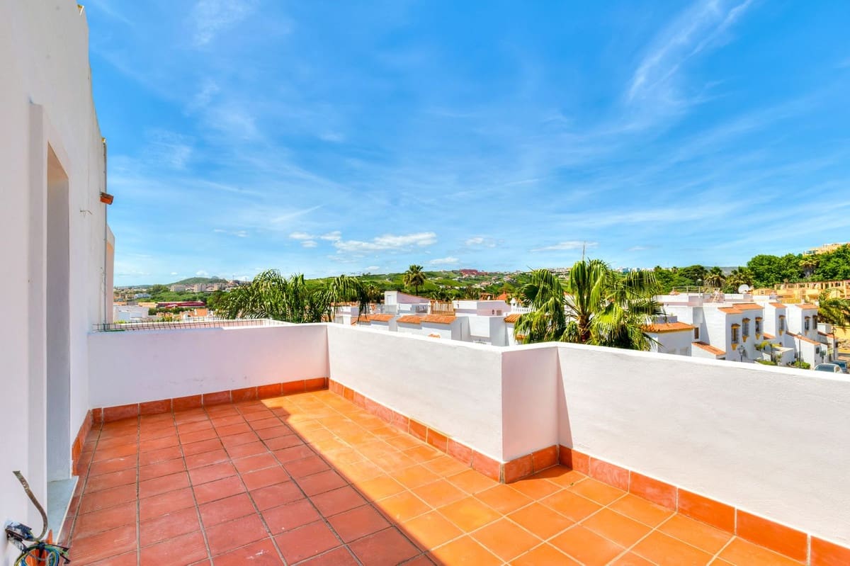 5 chambre Maison de Ville à vendre à Bahia de Casares - 685 000 € (Ref: 9838674)