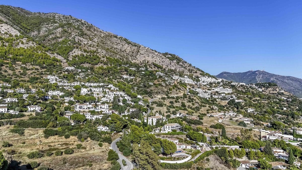 Byggetomt til salgs i Mijas - € 550 000 (Ref: 9850580)