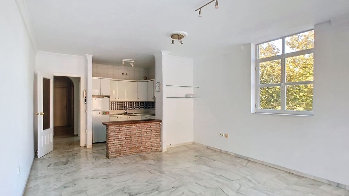 3 Zimmer Apartment zu verkaufen in Fuengirola mit Pool - 539.000 € (Ref: 9863722)