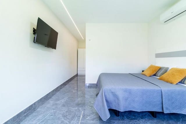 13 quarto Hotel para venda em Fuengirola com garagem - 1 850 000 € (Ref: 9879721)