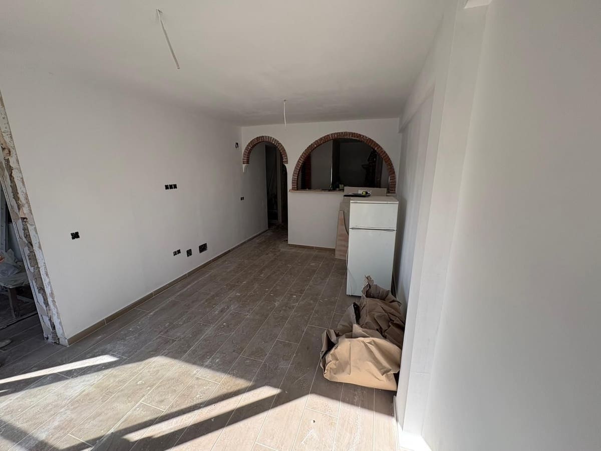 1 quarto Apartamento para venda em Arroyo de la Miel com piscina garagem - 259 000 € (Ref: 9879881)