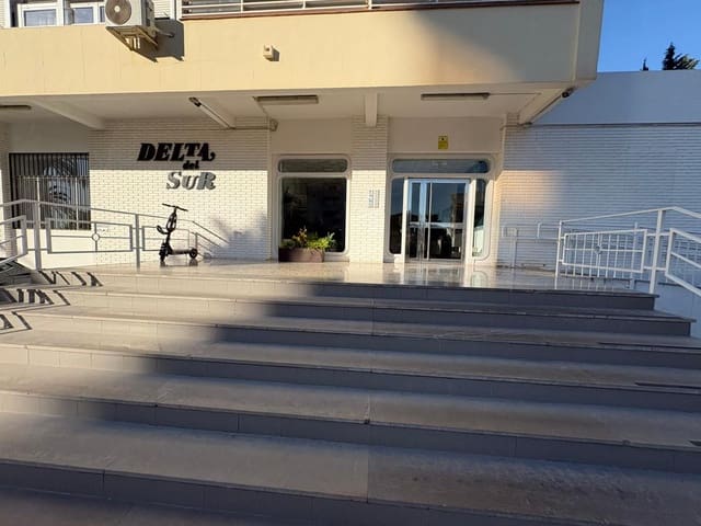 1 quarto Apartamento para venda em Arroyo de la Miel, Benalmádena com piscina garagem - 259 000 € (Ref: 9879881)