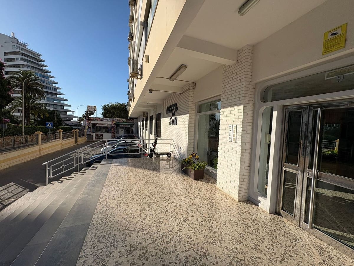1 quarto Apartamento para venda em Arroyo de la Miel com piscina garagem - 259 000 € (Ref: 9879881)