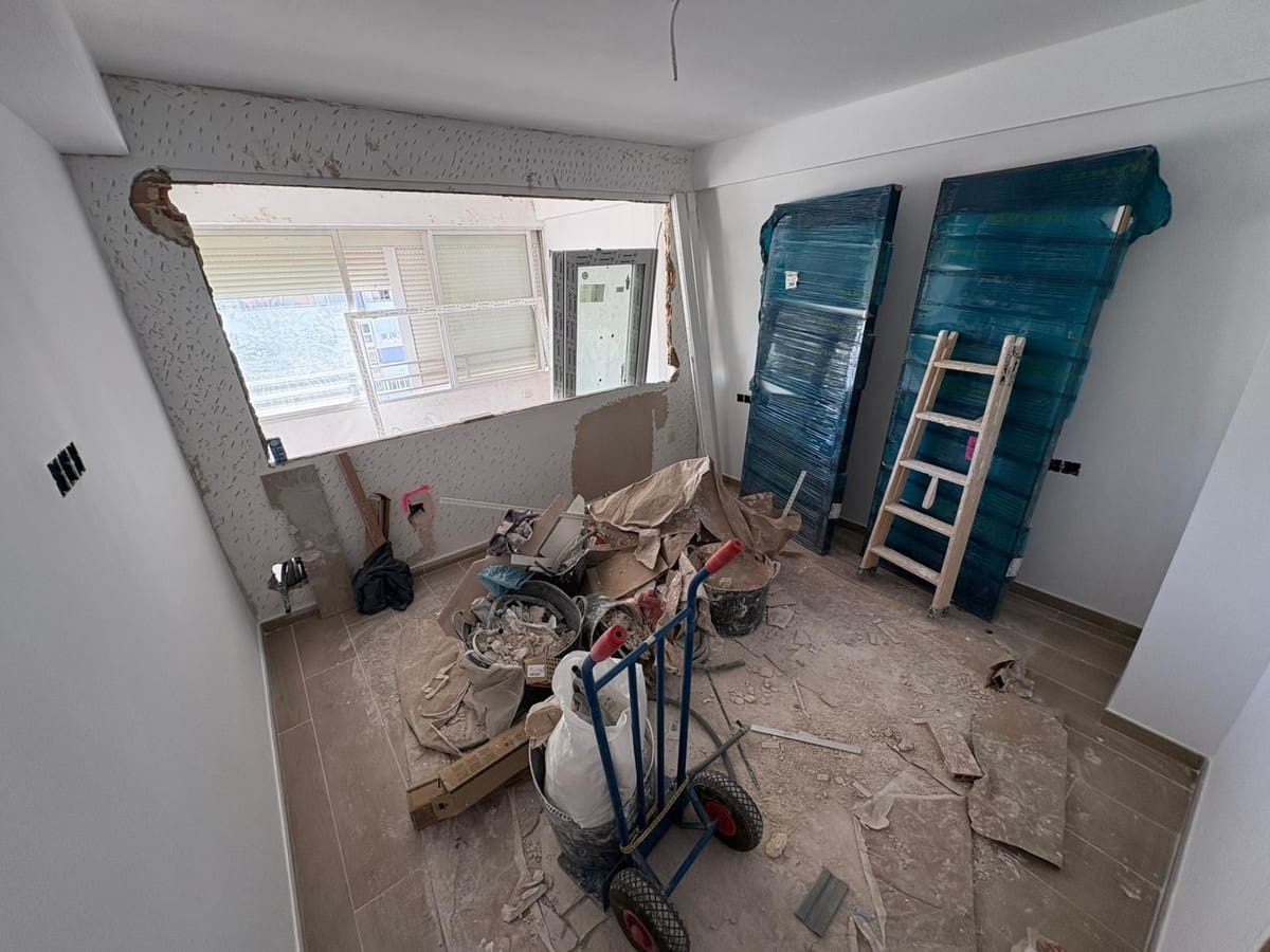 1 quarto Apartamento para venda em Arroyo de la Miel com piscina garagem - 259 000 € (Ref: 9879881)