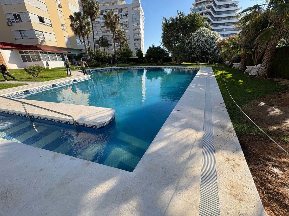 1 quarto Apartamento para venda em Arroyo de la Miel com piscina garagem - 259 000 € (Ref: 9879881)