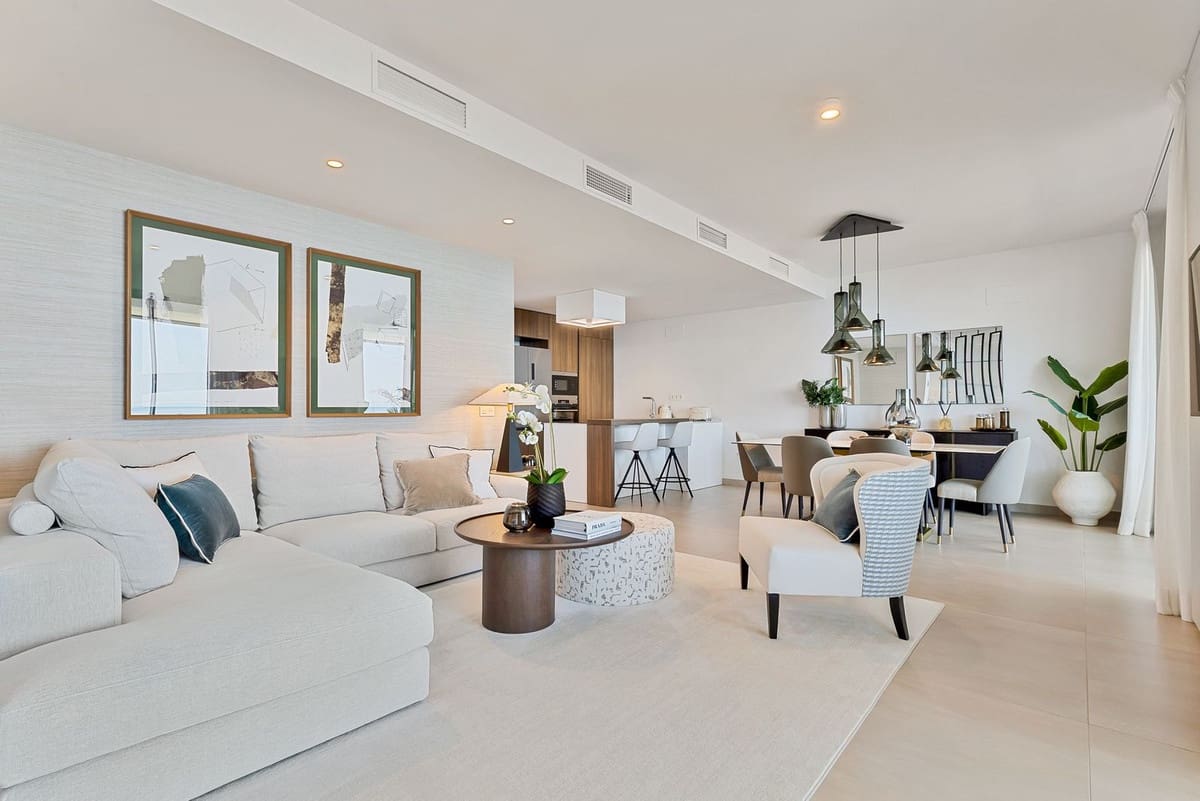 3 soveværelse Lejlighed til salg i Fuengirola med swimmingpool garage - € 1.850.000 (Ref: 9902459)