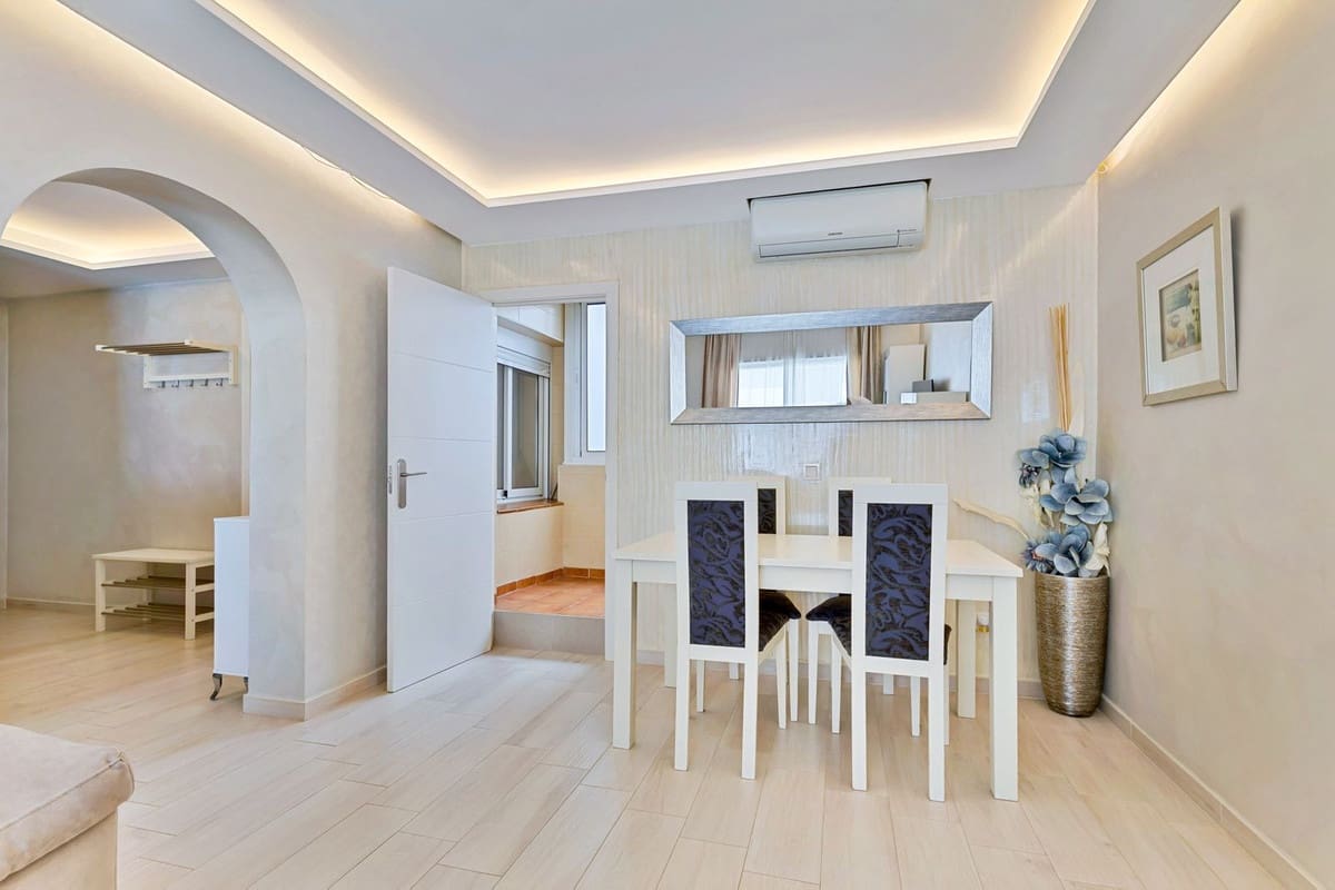 4 quarto Penthouse para venda em La Cala de Mijas - 444 500 € (Ref: 9911537)