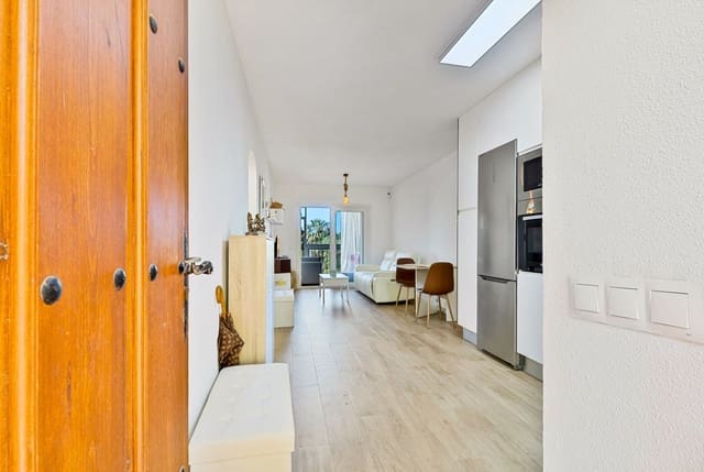 1 chambre Appartement à vendre à El Faro, Mijas avec piscine garage - 249 900 € (Ref: 9912472)