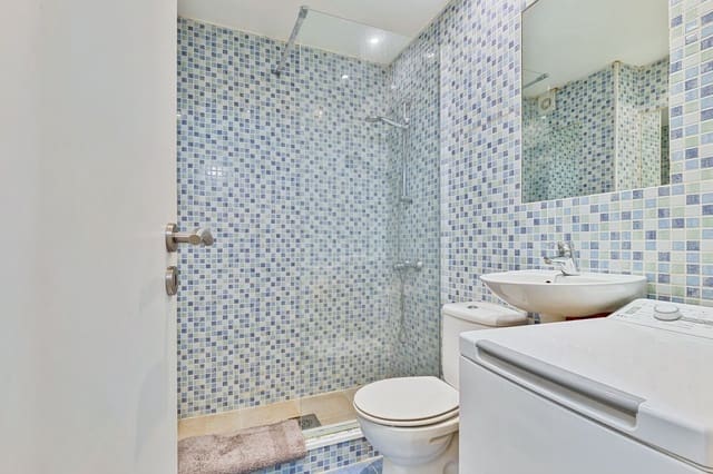 1 chambre Appartement à vendre à El Faro, Mijas avec piscine garage - 249 900 € (Ref: 9912472)