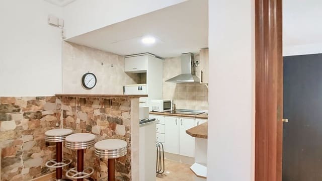 2 slaapkamer Appartement te koop in Torremolinos met zwembad - € 199.000 (Ref: 9942878)