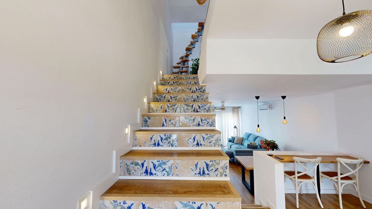 3 soverom Hus til salgs i Mijas Golf med svømmebasseng garasje - € 399 900 (Ref: 9965560)