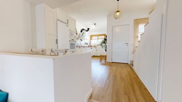 3 soverom Hus til salgs i Mijas Golf, Mijas med svømmebasseng garasje - € 399 900 (Ref: 9965560)
