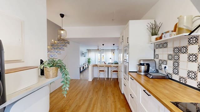 3 soverom Hus til salgs i Mijas Golf, Mijas med svømmebasseng garasje - € 399 900 (Ref: 9965560)