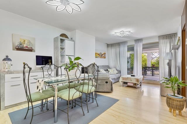 Apartamento de 1 habitación en La Cala de Mijas, Mijas en venta con piscina garaje - 297.000 € (Ref: 9969021)
