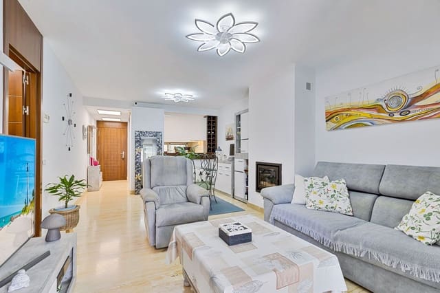 Apartamento de 1 habitación en La Cala de Mijas, Mijas en venta con piscina garaje - 297.000 € (Ref: 9969021)