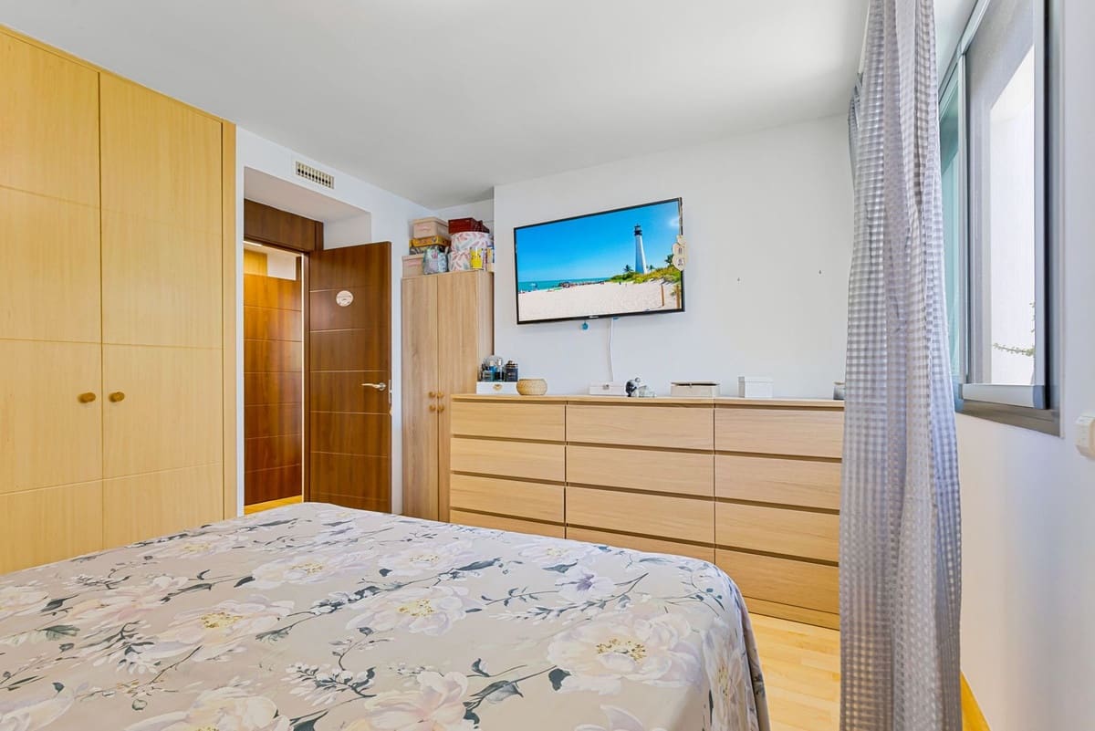 Apartamento de 1 habitación en La Cala de Mijas en venta con piscina garaje - 297.000 € (Ref: 9969021)