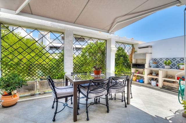 Apartamento de 1 habitación en La Cala de Mijas, Mijas en venta con piscina garaje - 297.000 € (Ref: 9969021)