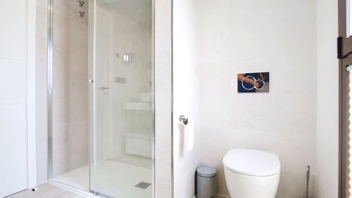 2 slaapkamer Appartement te koop in Fuengirola met zwembad garage - € 689.000 (Ref: 9975827)