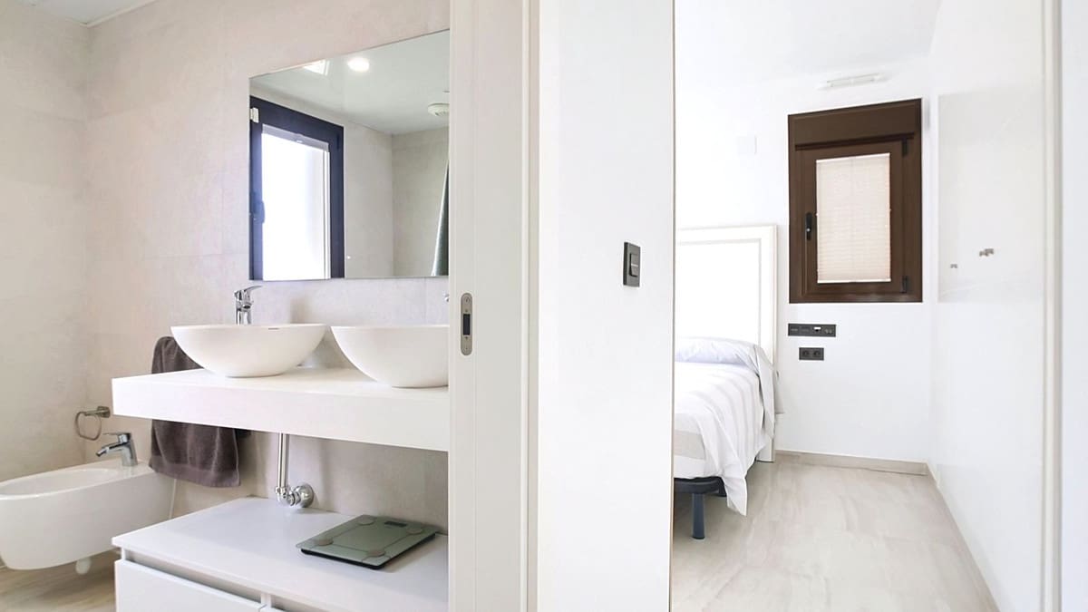 2 slaapkamer Appartement te koop in Fuengirola met zwembad garage - € 689.000 (Ref: 9975827)