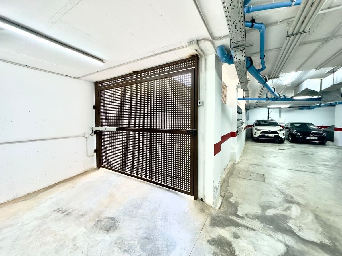 2 slaapkamer Appartement te koop in Fuengirola met zwembad garage - € 689.000 (Ref: 9975827)