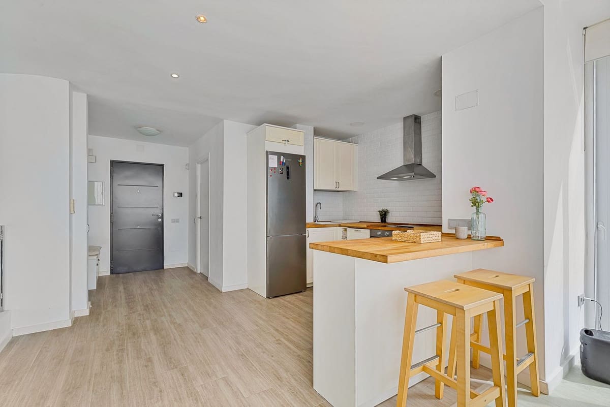 4 Zimmer Villa zu verkaufen in Mijas Costa mit Pool Garage - 990.000 € (Ref: 9999394)
