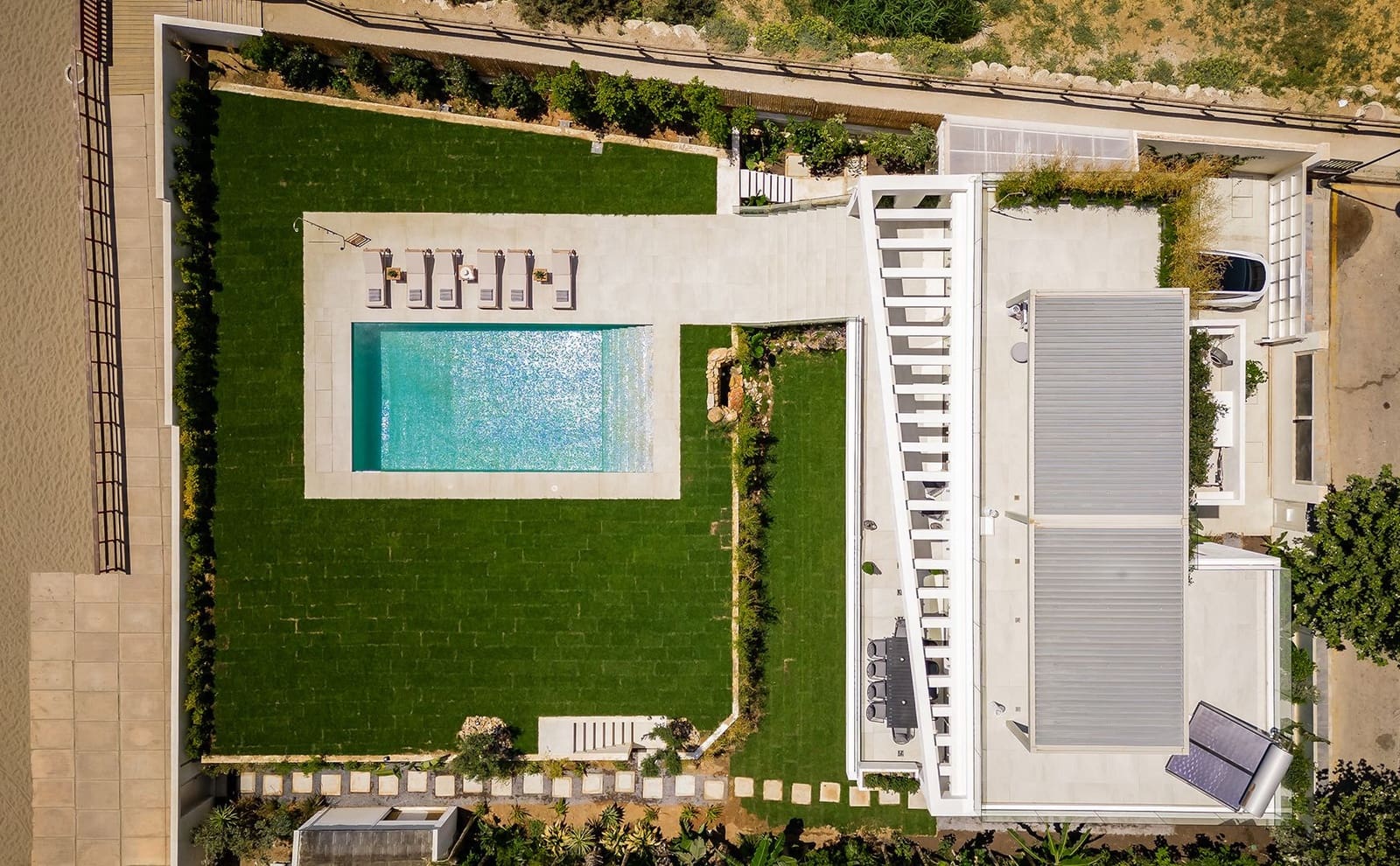 Chalet de 5 habitaciones en La Cala de Mijas en venta con piscina - 7.500.000 € (Ref: 10185356)