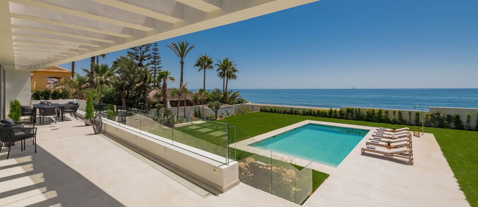 Chalet de 5 habitaciones en La Cala de Mijas en venta con piscina - 7.500.000 € (Ref: 10185356)