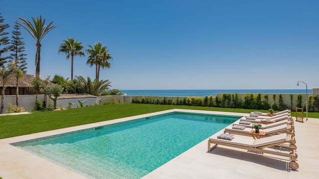 Chalet de 5 habitaciones en La Cala de Mijas, Mijas en venta con piscina - 7.500.000 € (Ref: 10185356)