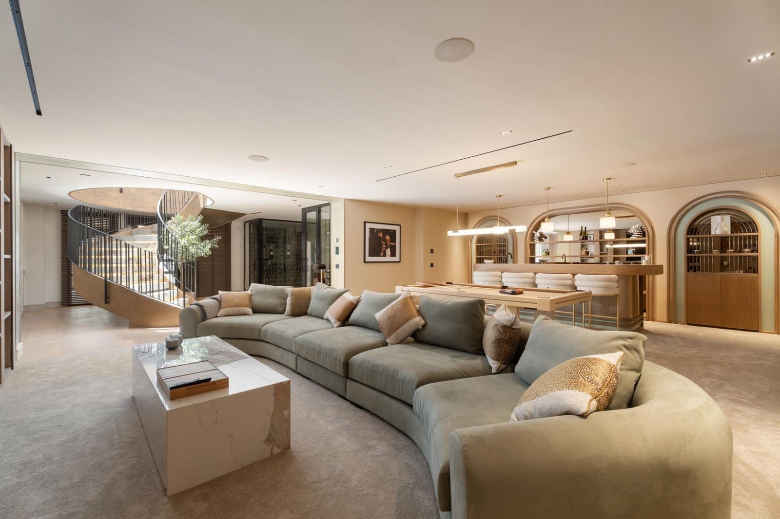 6 chambre Villa/Maison à vendre à Nueva Andalucia avec piscine garage - 9 490 000 € (Ref: 10185357)
