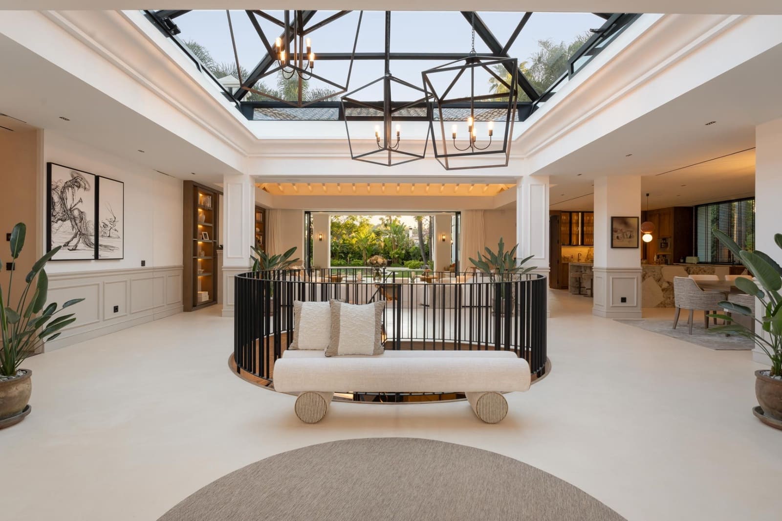 6 chambre Villa/Maison à vendre à Nueva Andalucia avec piscine garage - 9 490 000 € (Ref: 10185357)
