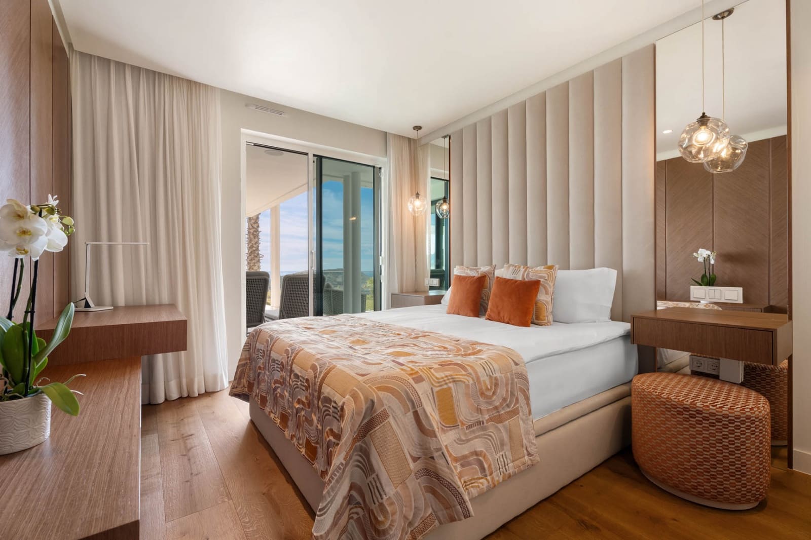 3 bedroom Apartment for sale in Ojen with pool garage - € 1,595,000 (Ref: 10185361)