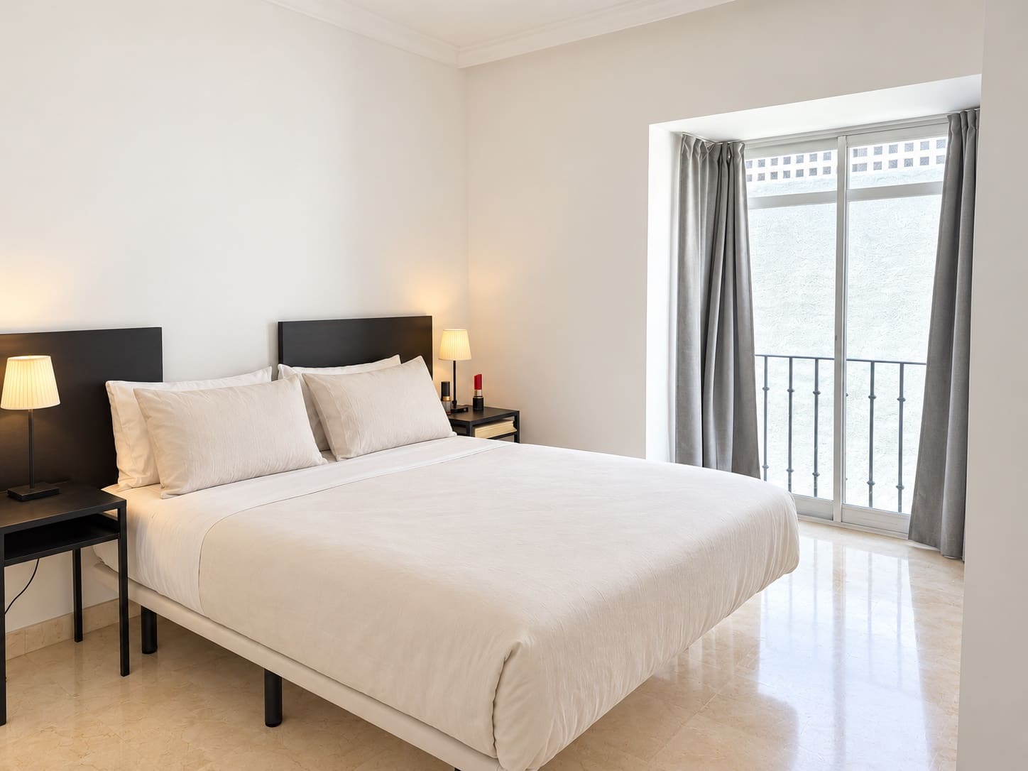 3 bedroom Penthouse for sale in Marbella with pool garage - € 950,000 (Ref: 10185363)