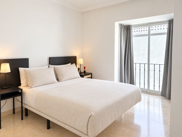 3 bedroom Penthouse for sale in Aloha Golf, Marbella with pool garage - € 950,000 (Ref: 10185363)