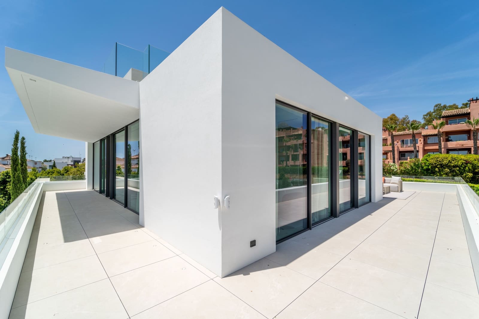 Chalet de 5 habitaciones en Marbella en venta con piscina garaje - 11.000.000 € (Ref: 10185393)
