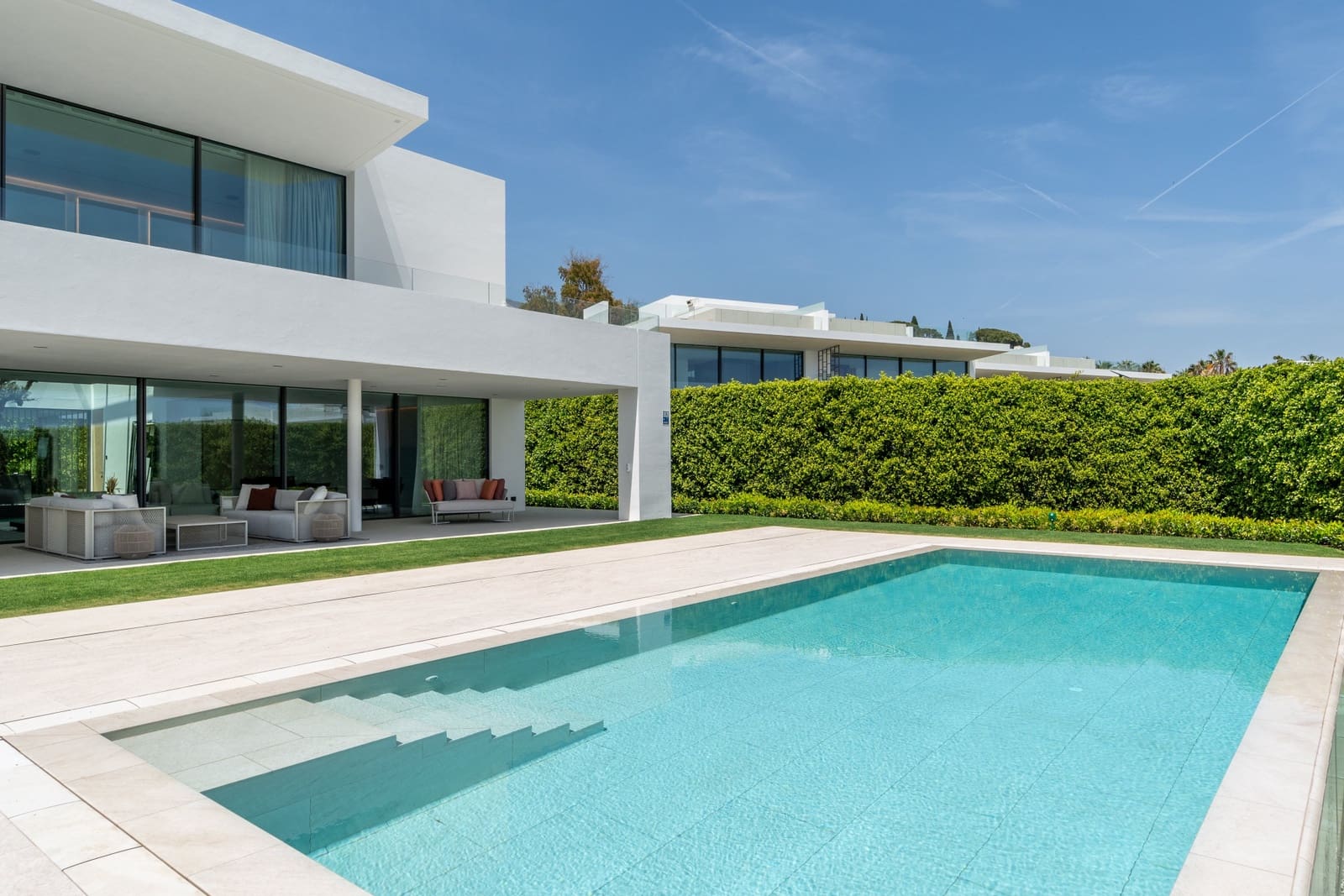 Chalet de 5 habitaciones en Marbella en venta con piscina garaje - 11.000.000 € (Ref: 10185393)