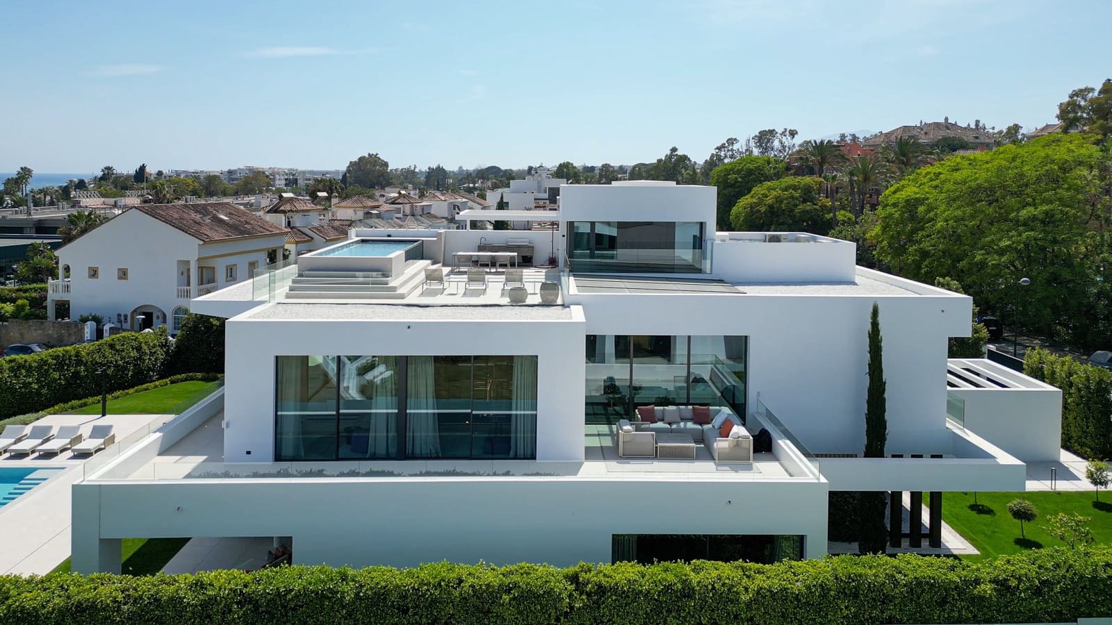 Chalet de 5 habitaciones en Marbella en venta con piscina garaje - 11.000.000 € (Ref: 10185393)