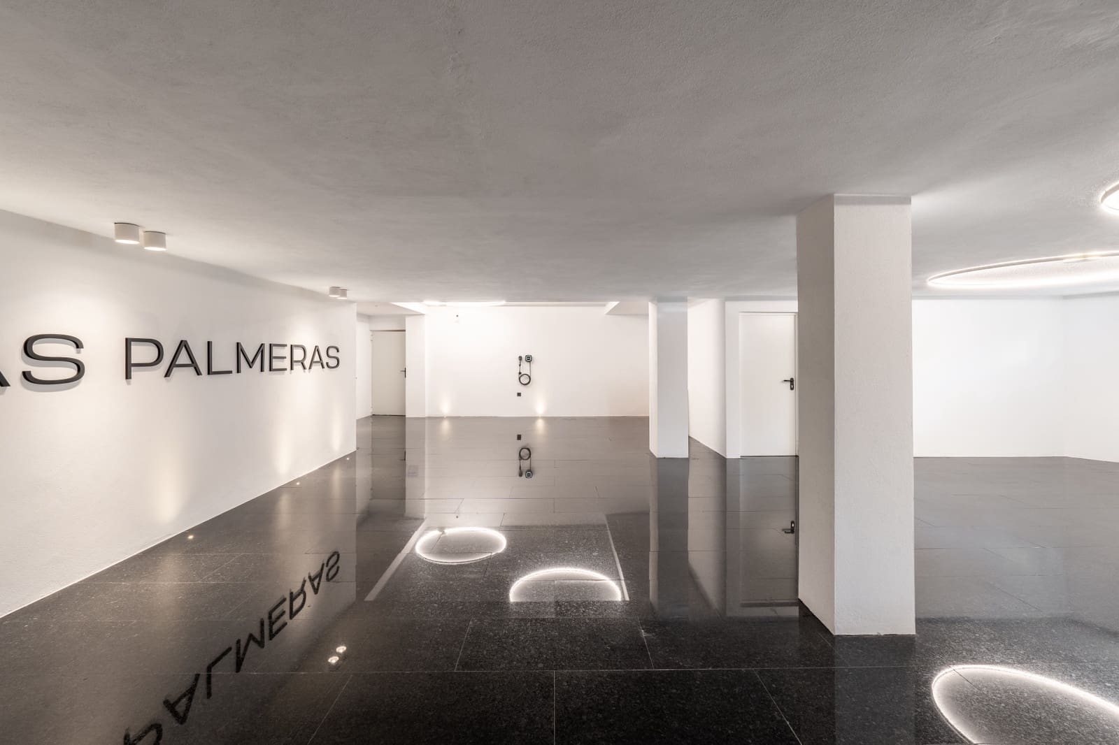 5 soverom Villa til salgs i Nueva Andalucia med svømmebasseng garasje - € 7 400 000 (Ref: 10185399)