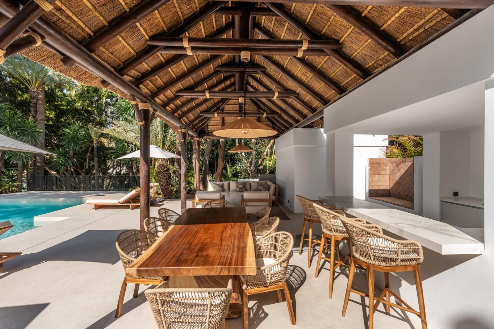 5 soverom Villa til salgs i Nueva Andalucia med svømmebasseng garasje - € 7 400 000 (Ref: 10185399)