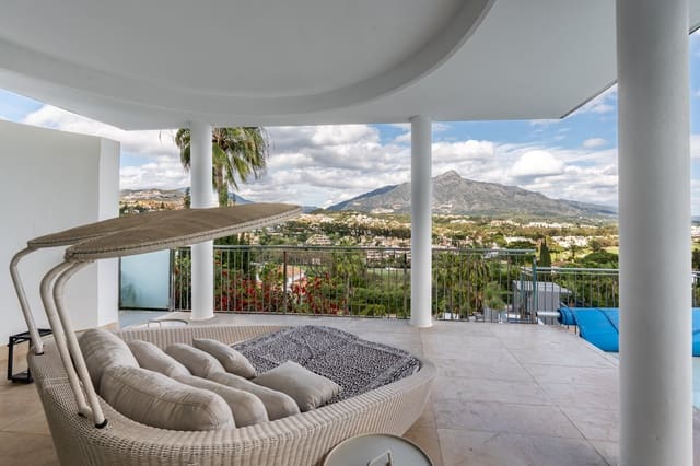 7 sypialnia Willa na sprzedaż w Nueva Andalucia, Marbella z basenem garażem - 4 400 000 € (Ref: 10185402)