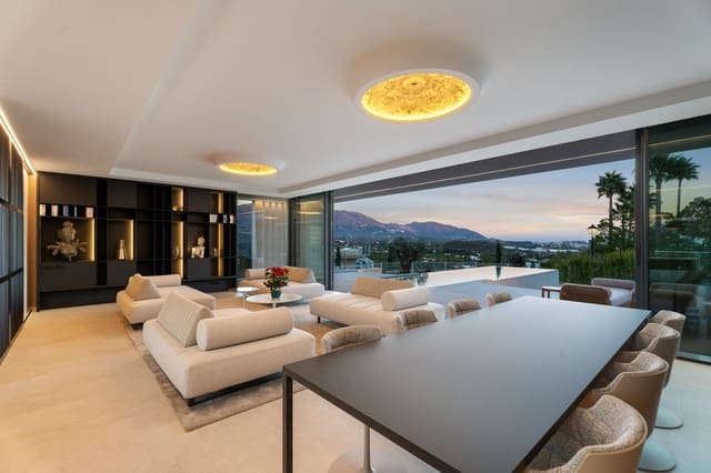Chalet de 4 habitaciones en Mijas Costa, Mijas en venta con piscina garaje - 3.295.000 € (Ref: 10186436)