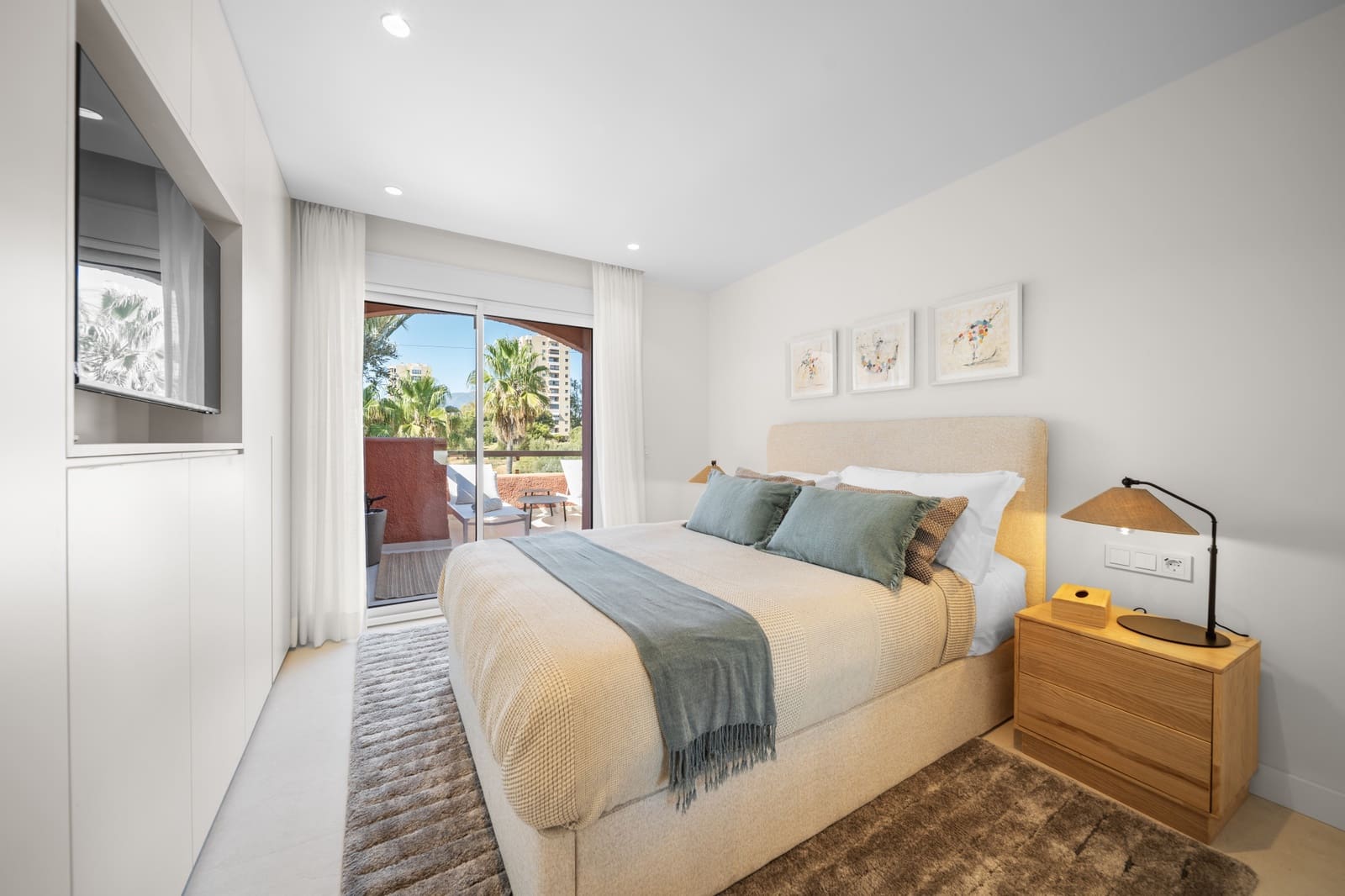 3 slaapkamer Huis te koop in Nueva Andalucia met zwembad garage - € 1.495.000 (Ref: 10186437)