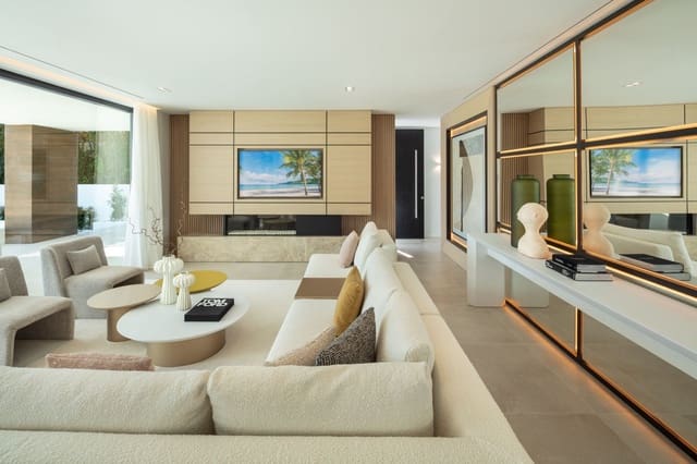 5 soverom Villa til salgs i Nueva Andalucía Centro, Marbella med svømmebasseng garasje - € 4 990 000 (Ref: 10186457)