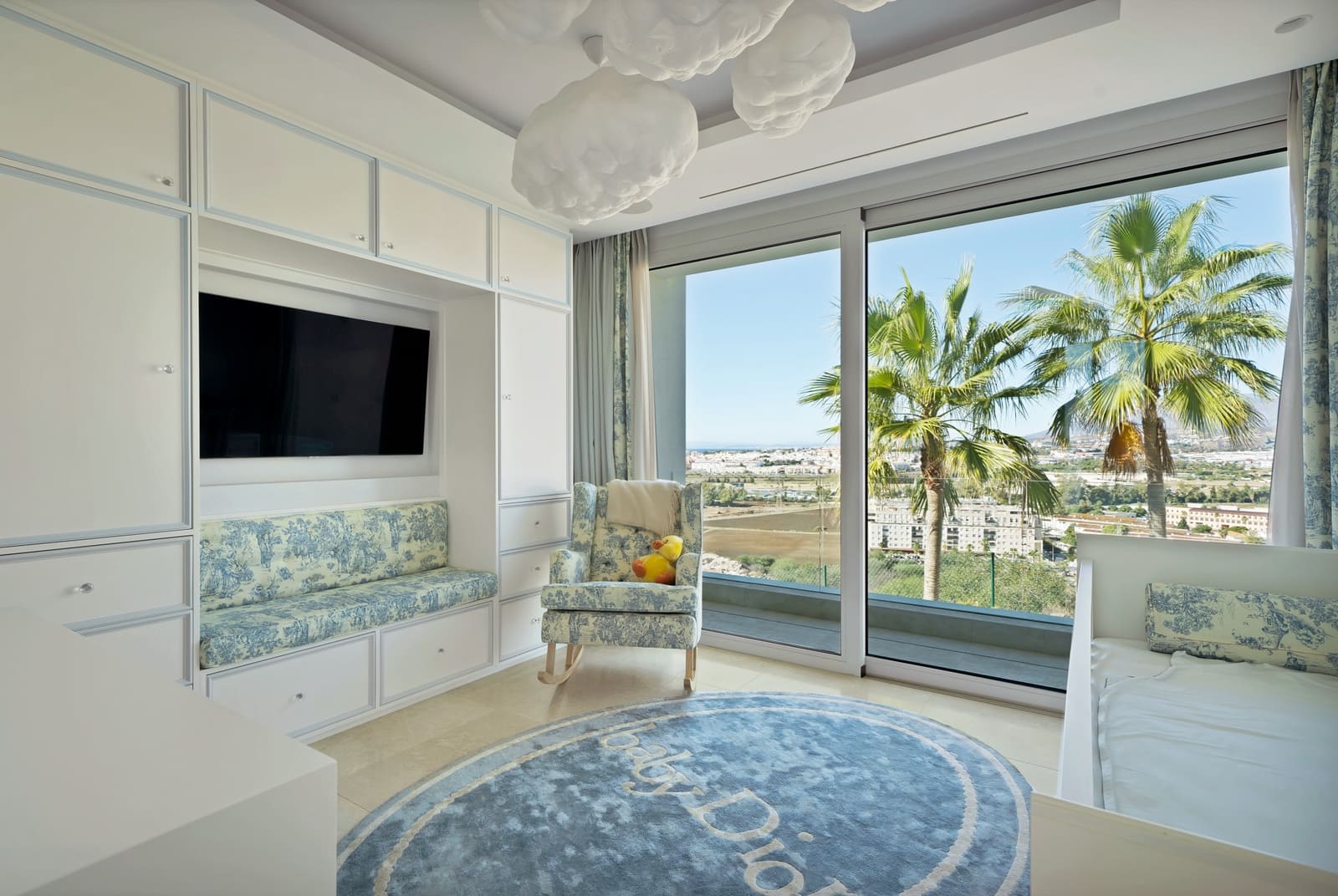 5 chambre Villa/Maison à vendre à Nueva Andalucia avec piscine garage - 3 990 000 € (Ref: 10186463)